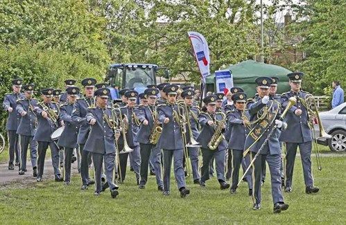 2011_06_Village_Gala_Central_Band_Of The_Royal_Air_Force_001.jpg
